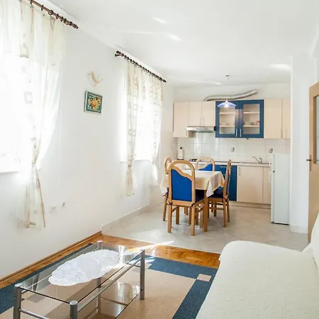 Ivomar Apartament Trogir